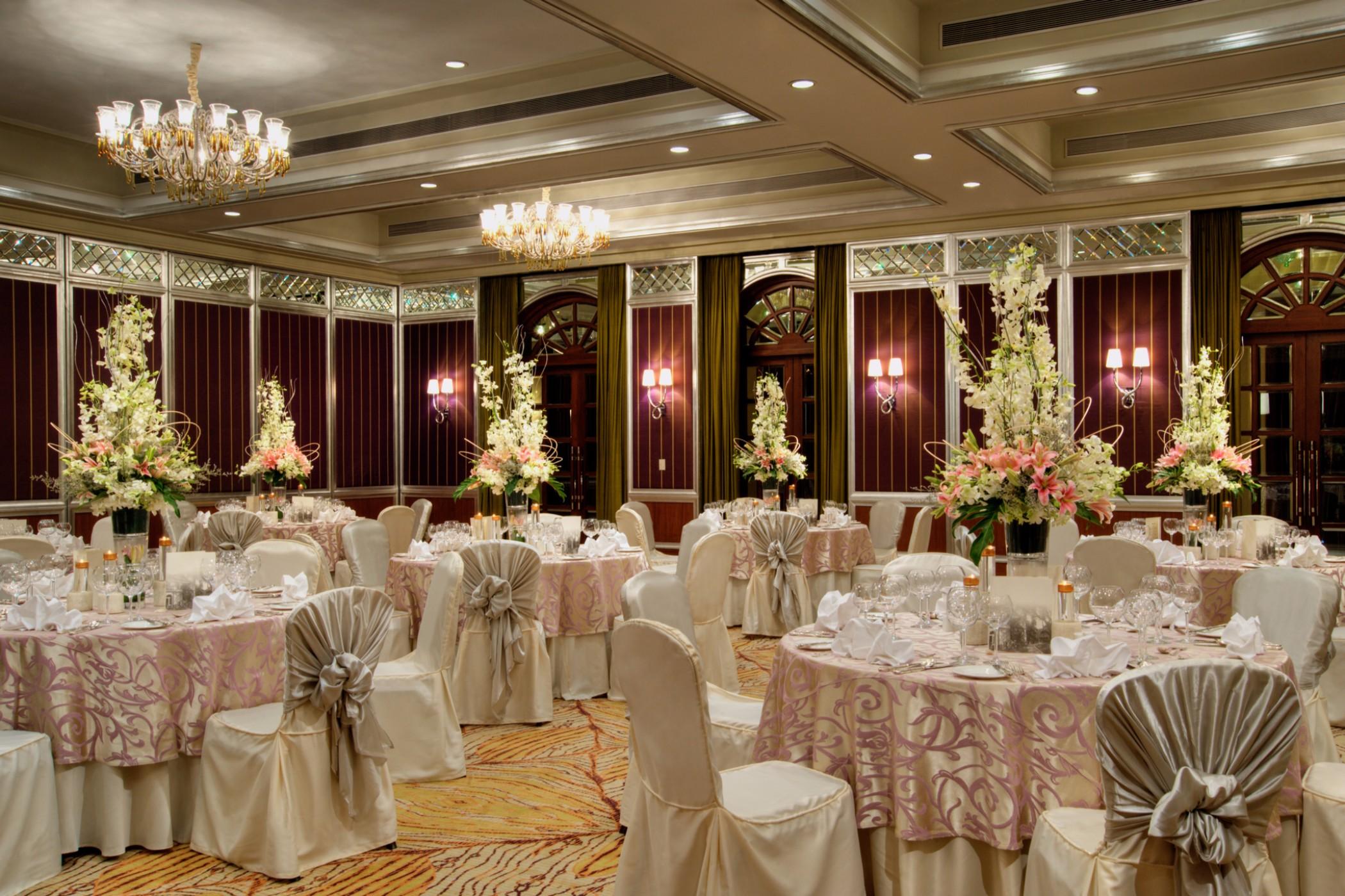 Taj West End Hotel Bengaluru Étterem fotó